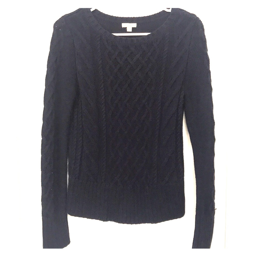 Gap sweater